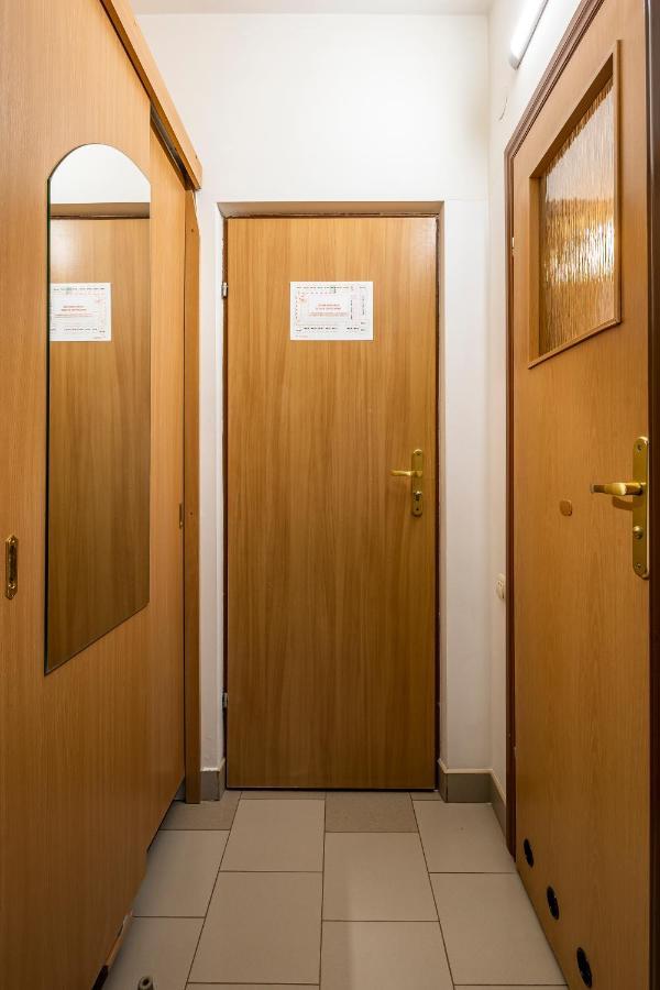 Hotel Galaktika Vynnyky Exteriör bild